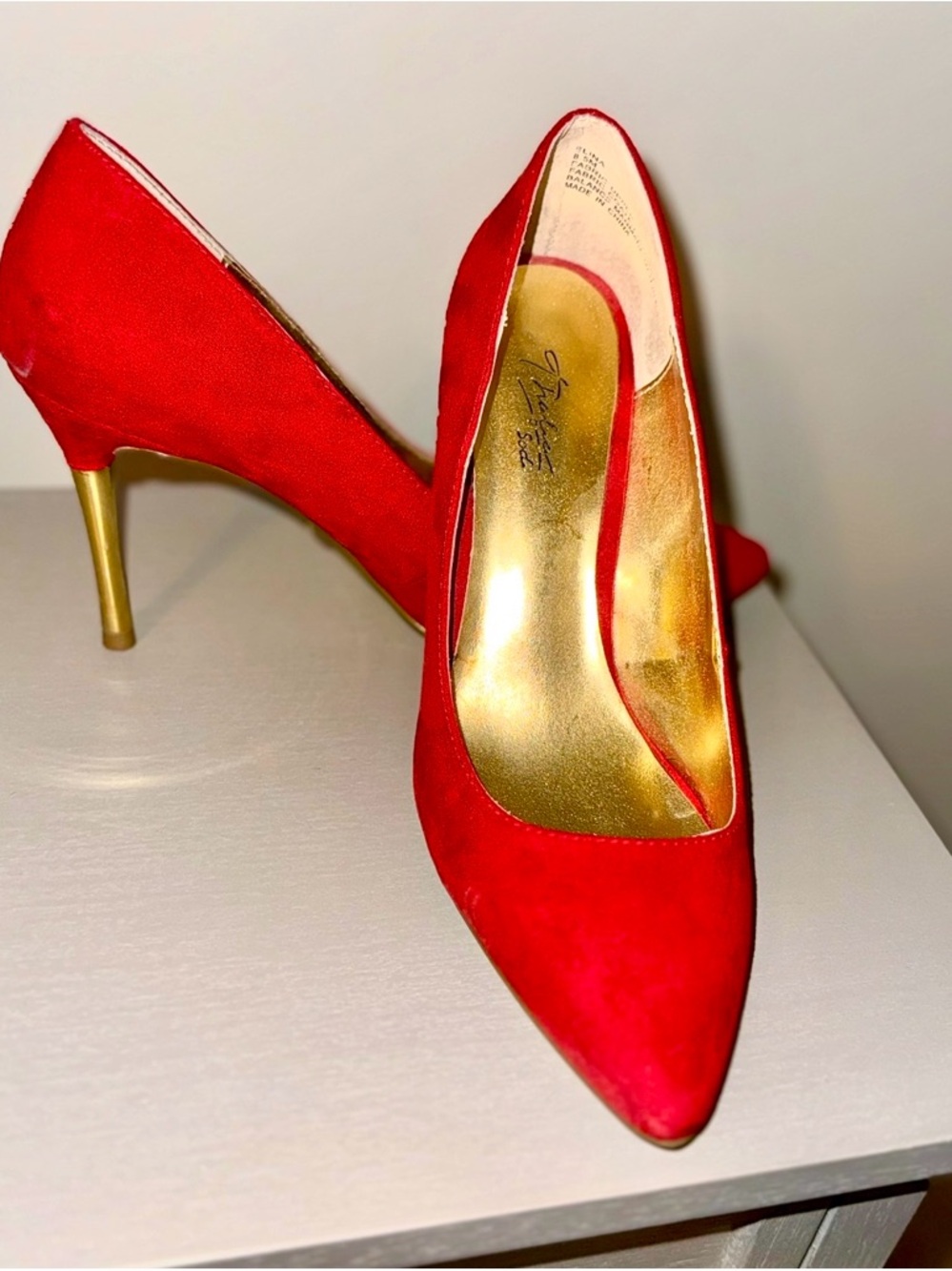 Thalia Sodi Red Pointed Toe Pumps with Gold Heel